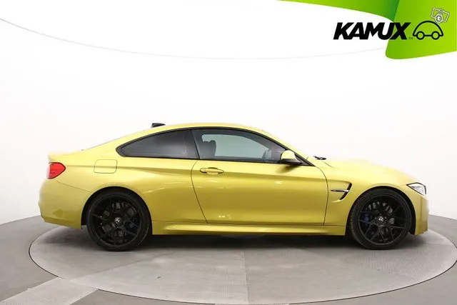 BMW M4 F82 Coupe DCT A / Suomi-auto / Juuri huollettu / Hyvä Image 3