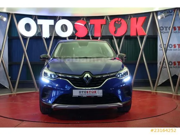 Renault Captur 1.5 BlueDCI Touch Image 1